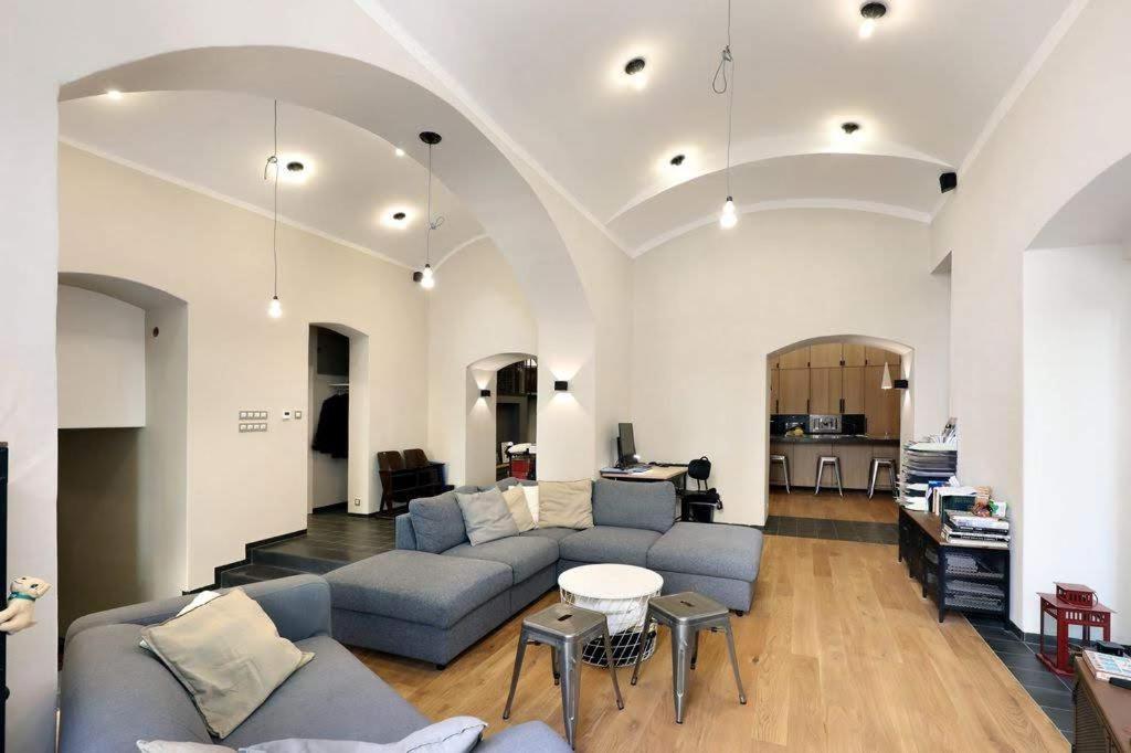 Design Loft 2 Minutes To Wenceslas Square Praga Esterno foto