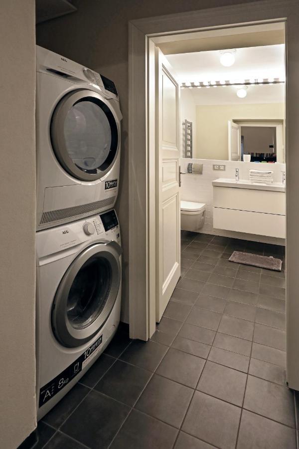 Design Loft 2 Minutes To Wenceslas Square Praga Esterno foto