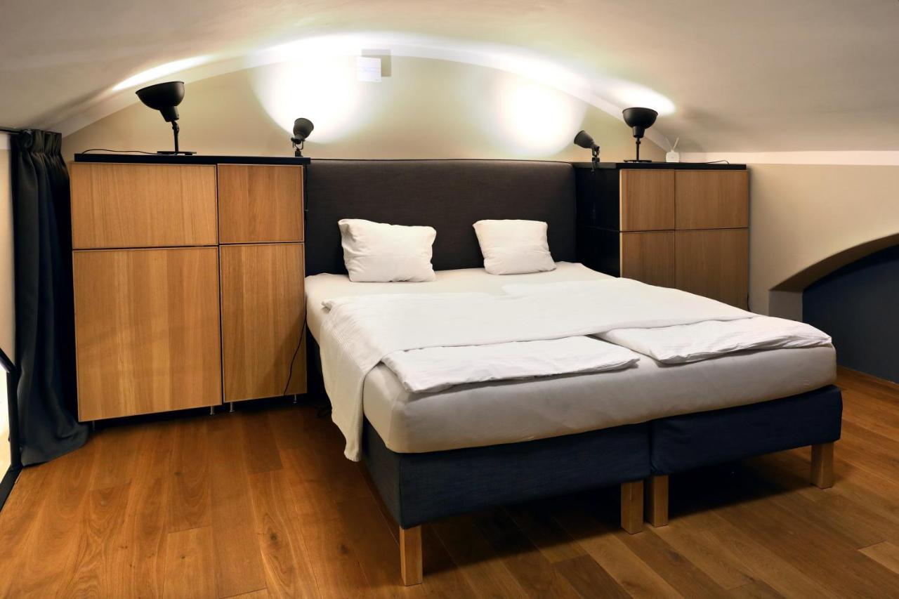Design Loft 2 Minutes To Wenceslas Square Praga Esterno foto