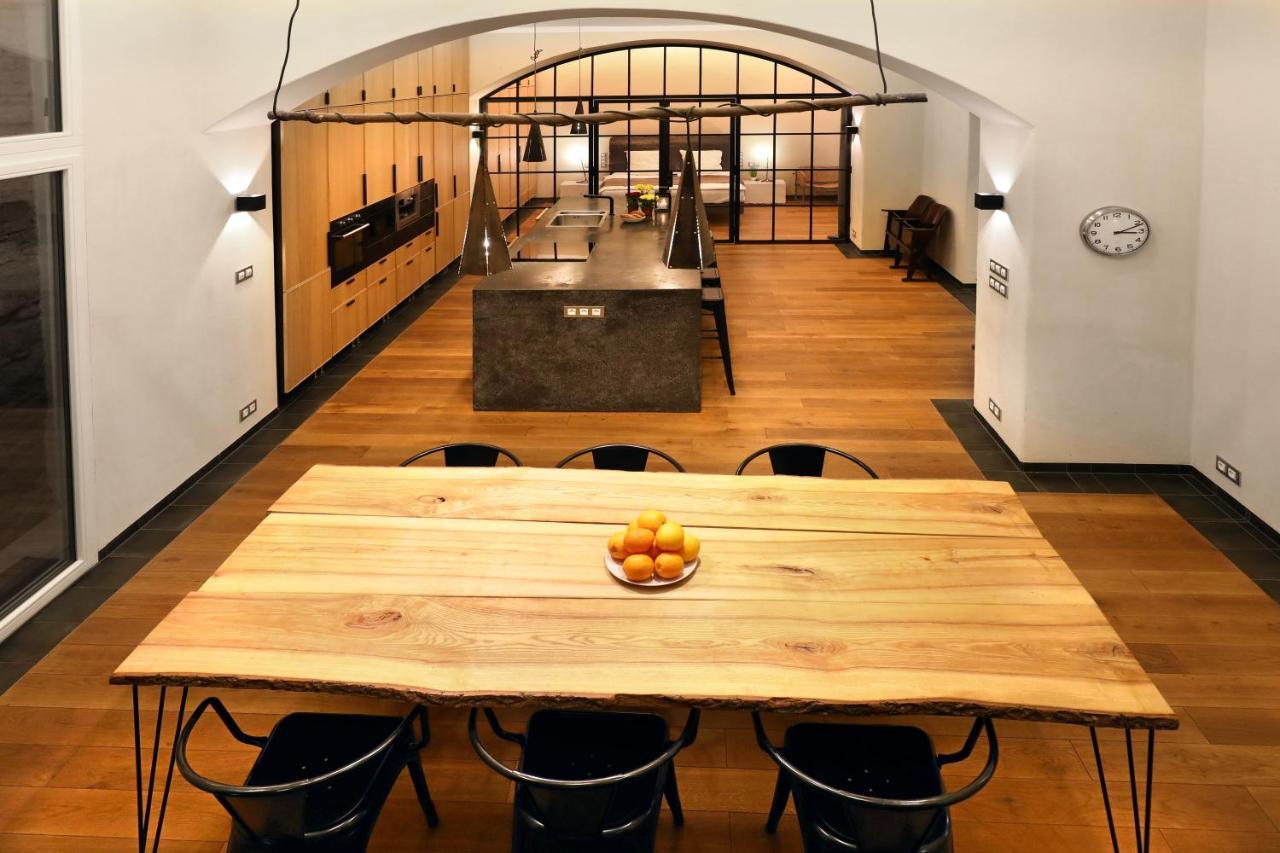 Design Loft 2 Minutes To Wenceslas Square Praga Esterno foto